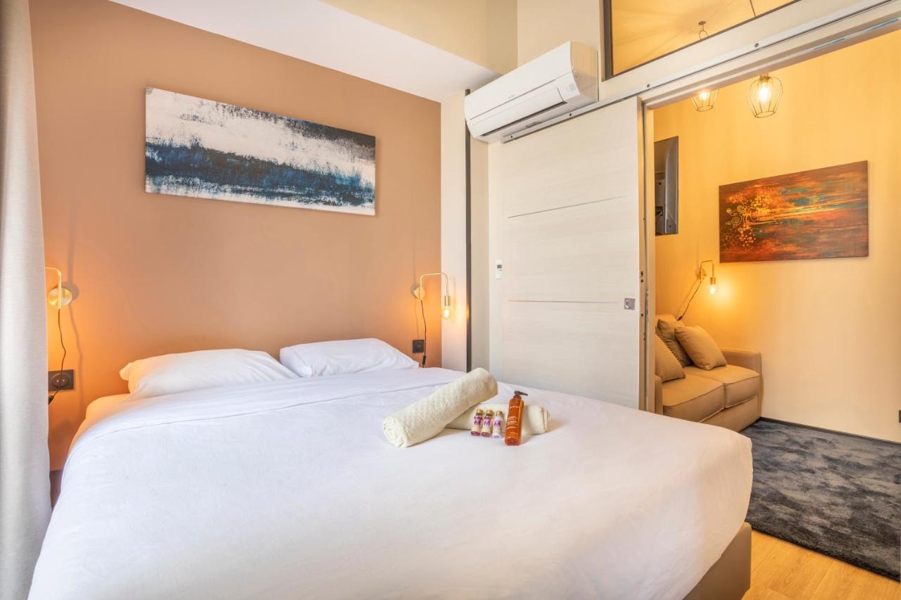 Apartament Adira Resid'Marseille Vieux-Port 2 Etoiles Zewnętrze zdjęcie
