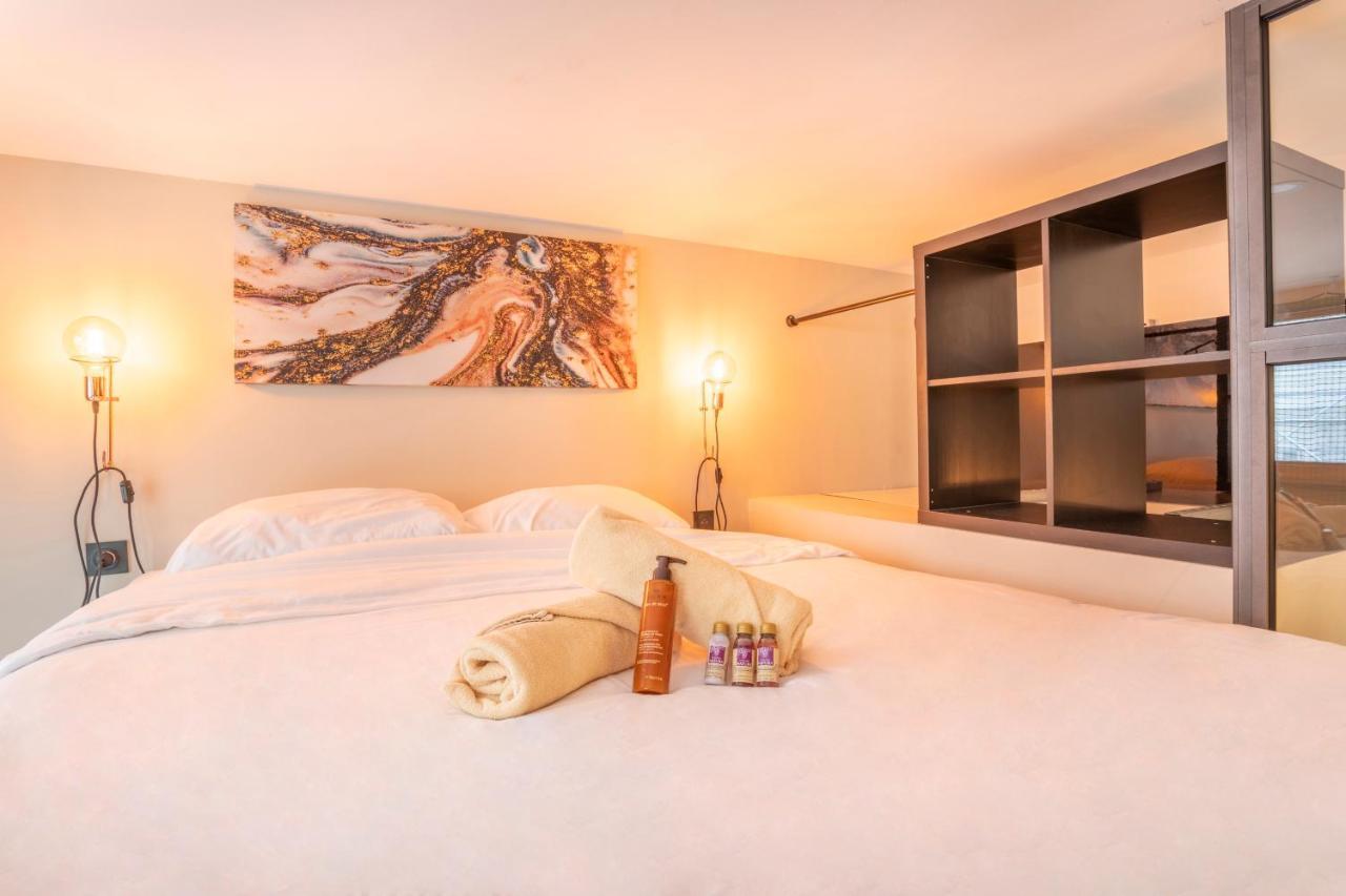 Apartament Adira Resid'Marseille Vieux-Port 2 Etoiles Zewnętrze zdjęcie