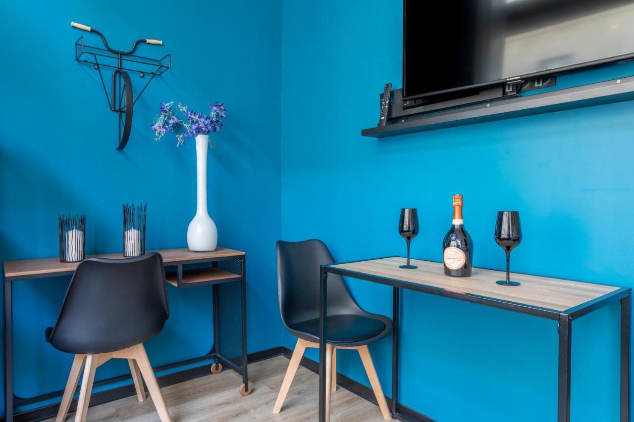 Apartament Adira Resid'Marseille Vieux-Port 2 Etoiles Zewnętrze zdjęcie